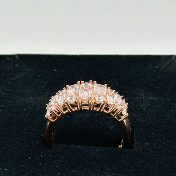 Beautiful 1.7ct White Topaz Baguette Ring - Sz 7 - 14kt Rose Gold Over Sterling - Picture 6 of 12